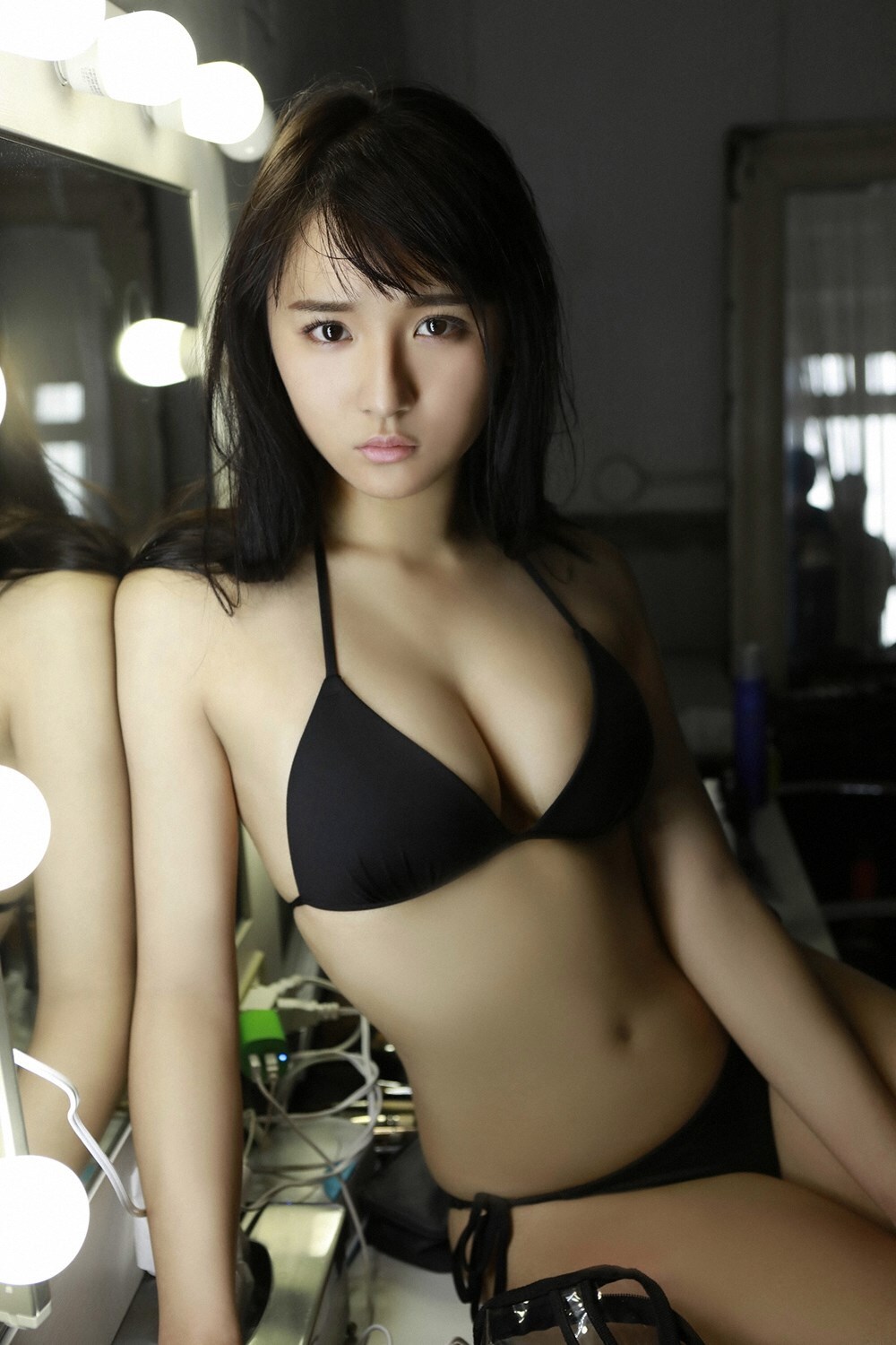 YS-Web-Vol.807 Nana Asakawa 浅川梨奈 HOT SHOT!